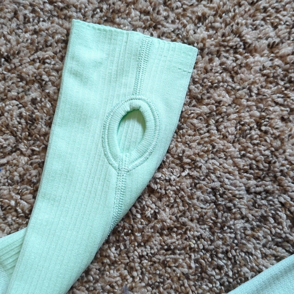 Lululemon Swiftly Tech Long Sleeve 2.0 - Picture 3 of 5